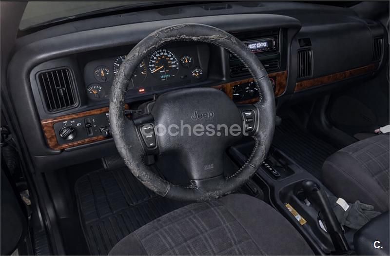 Usado Jeep Grand Cherokee Laredo 185 CV (136 kW) 1996 Verde SUV