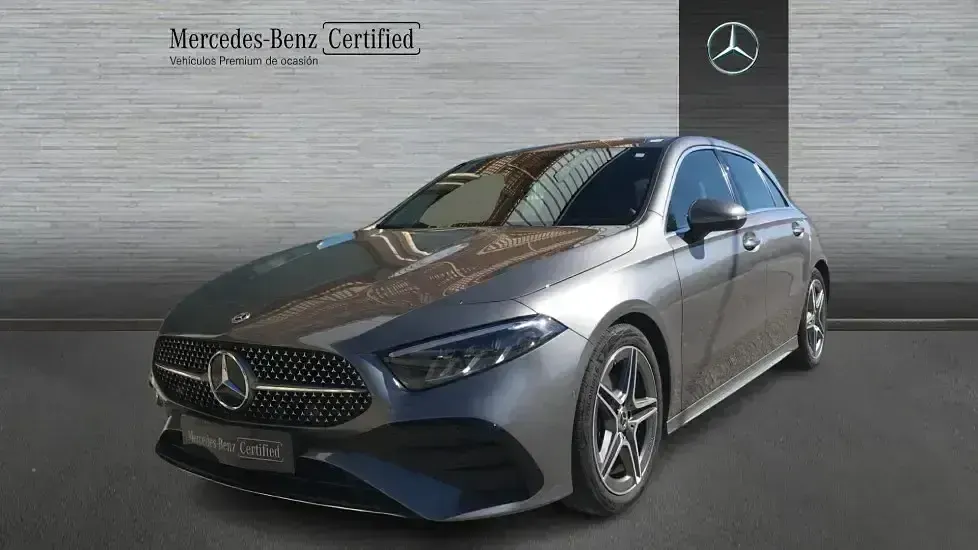 Usado Mercedes A180 136 CV (100 kW) 2025