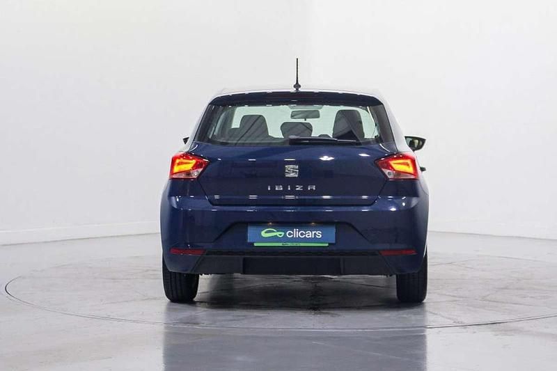 Usado Seat Ibiza CONNECT 80 CV (58 kW) 2019 Azul Utilitario