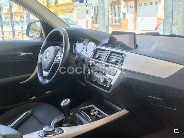 Usado BMW 116 116 CV (85 kW) 2019 Azul Utilitario