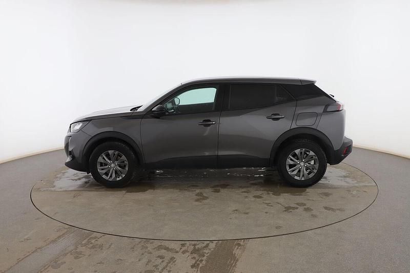 Usado Peugeot 2008 Active 101 CV (74 kW) 2022 Gris SUV