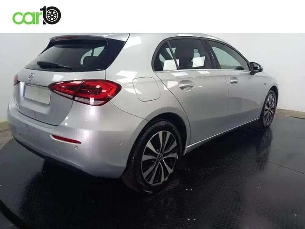 Usado Mercedes A250 Business 218 CV (160 kW) 2021 Gris Berlina