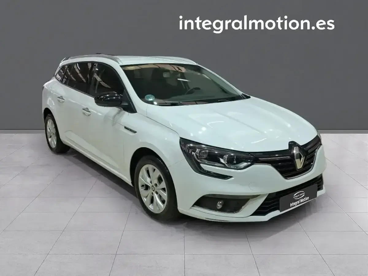 Usado Renault Mégane LIMITED 115 CV (84 kW) 2019 Blanco