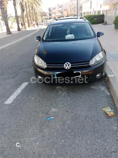 Usado VW Golf VI Advance 105 CV (77 kW) 2009 Negro Utilitario