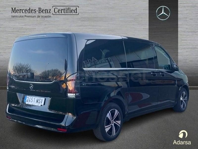 Usado Mercedes V220 Avantgarde 163 CV (119 kW) 2024 Negro Monovolumen