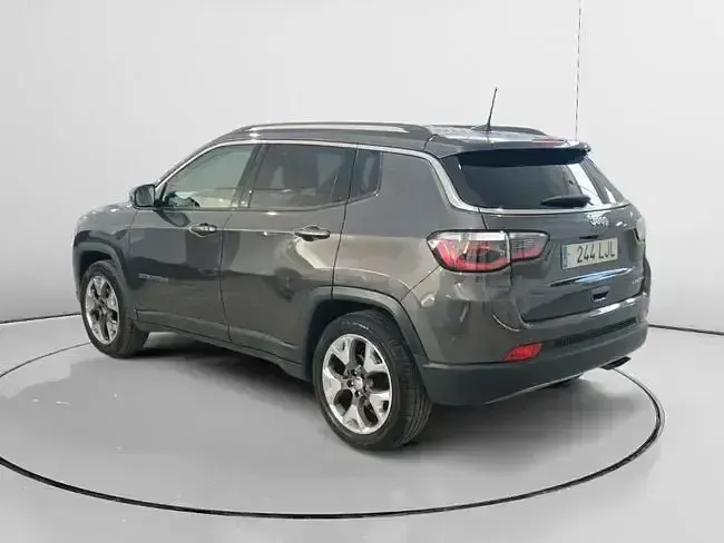 Usado Jeep Compass Limited 140 CV (102 kW) 2020 Negro SUV