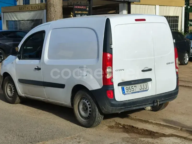 Usado Mercedes Citan 109 90 CV (66 kW) 2015 Blanco Monovolumen