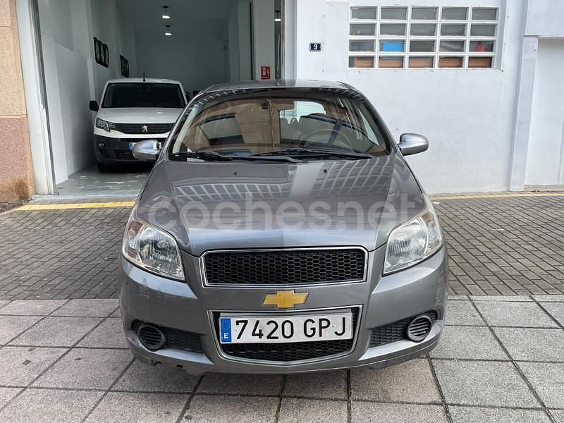 Gris / plata Usado 2009 Chevrolet Aveo LS Berlina | 4800 € (Precio justo) - Imagen 1/4