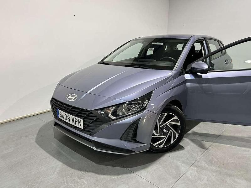 Usado Hyundai i20 84 CV (61 kW) 2024 Azul Utilitario