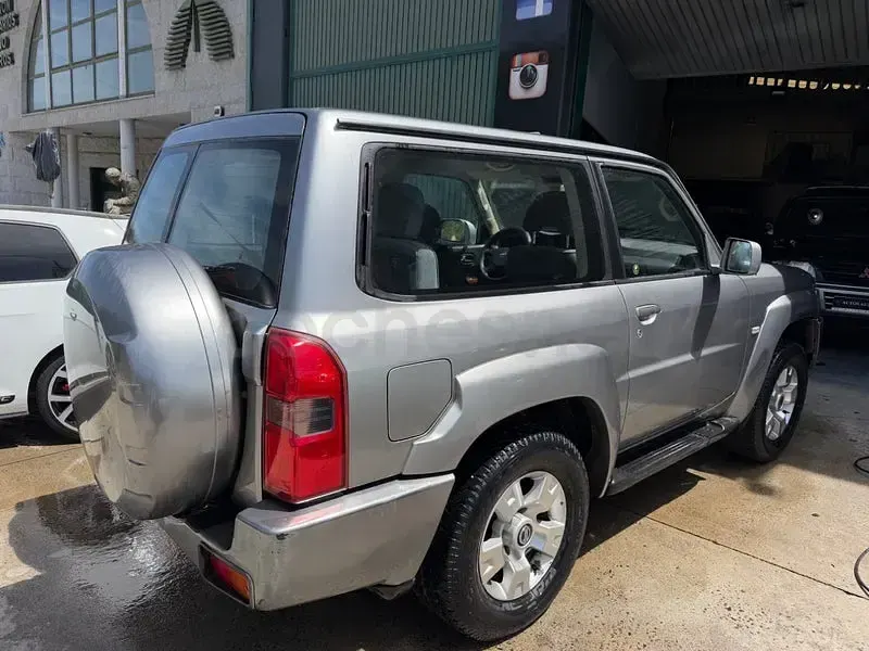 Usado Nissan Patrol SE 160 CV (117 kW) 2006 Gris / plata SUV