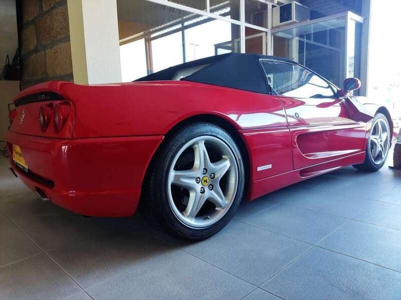 Usado Ferrari F355 380 CV (279 kW) 1999 Rojo Descapotable