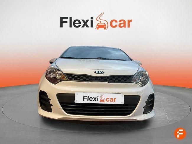 Usado Kia Rio 84 CV (61 kW) 2017 Blanco