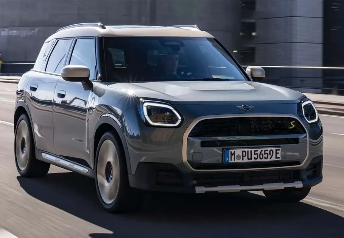 Usado Mini Cooper Countryman 220 CV (161 kW) 2021 Negro SUV