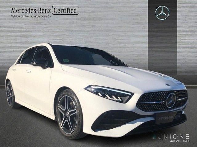 Usado Mercedes A180 116 CV (85 kW) 2026 Blanco polar