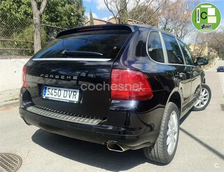 Käytetty Porsche Cayenne S 340 HP (250 kW) 2006 Musta Katumaasturi