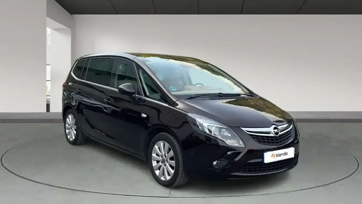 Usado Opel Zafira Tourer Excellence 136 CV (100 kW) 2015 Marrón Monovolumen
