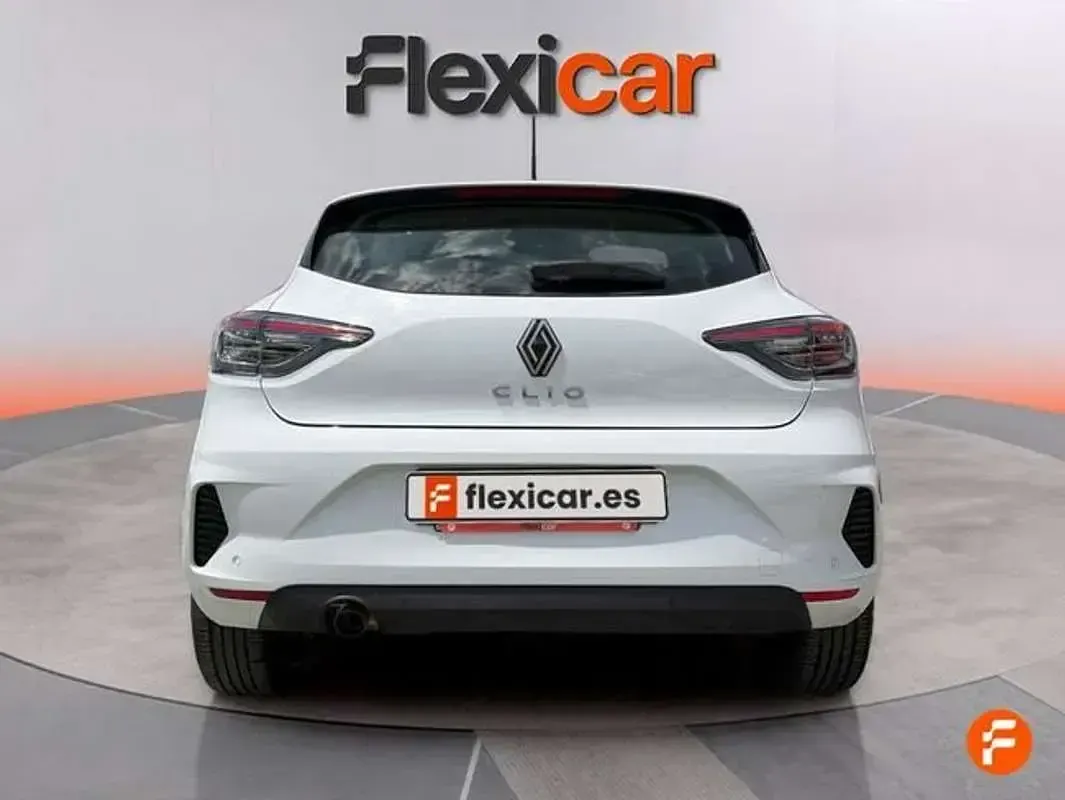 Usado Renault Clio V Evolution 101 CV (74 kW) 2024 Blanco Berlina
