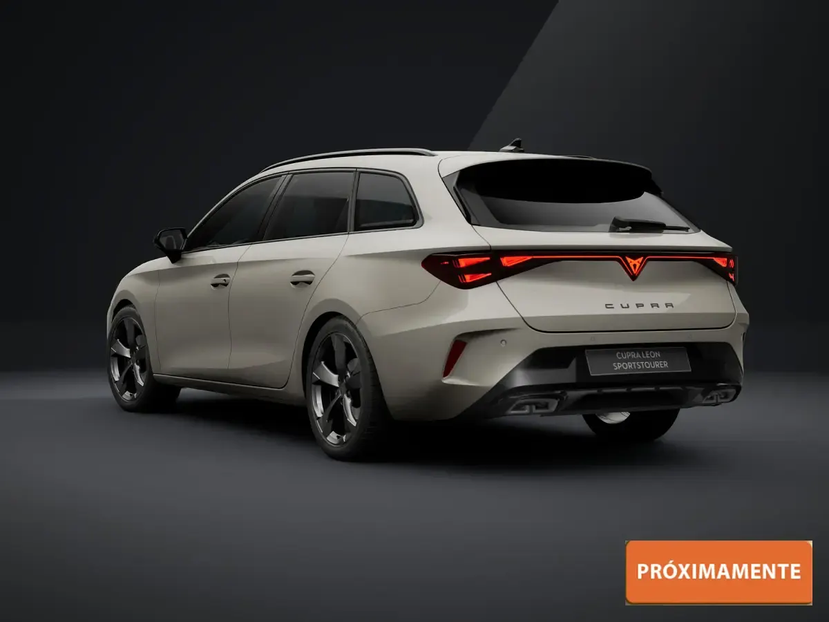 Usado Cupra Leon 150 CV (110 kW) 2025 Beige