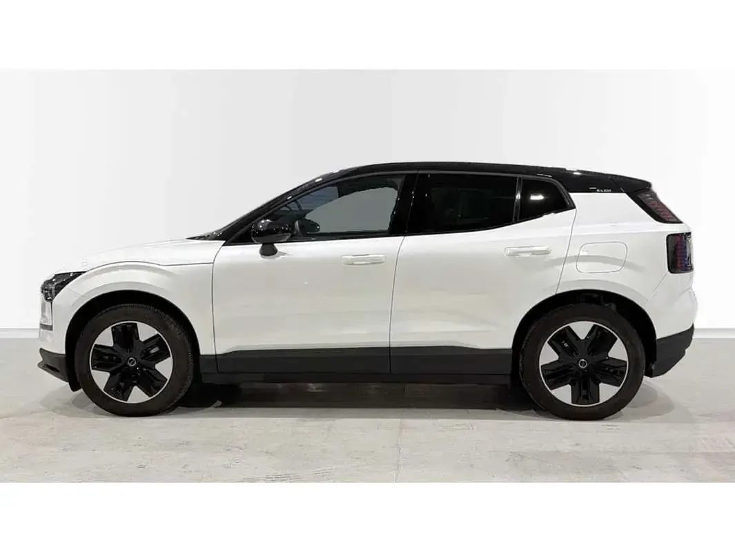 Usado Volvo EX30 Core 200 kW (272 CV) 2024 Blanco SUV