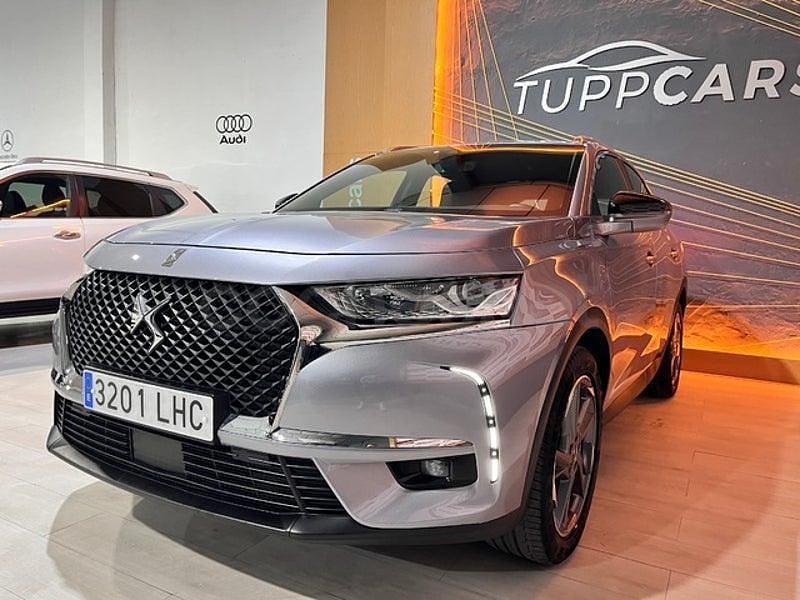 Usado DS Automobiles DS7 Crossback So Chic 130 CV (95 kW) 2020 Gris / plata SUV