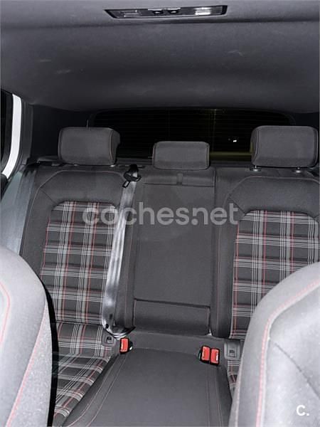 Usado VW Golf VIII GTI 245 CV (180 kW) 2020 Blanco Berlina