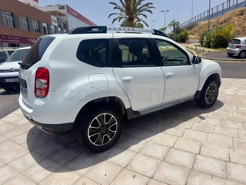 Usado Dacia Duster Ambiance 125 CV (91 kW) 2016 Blanco SUV