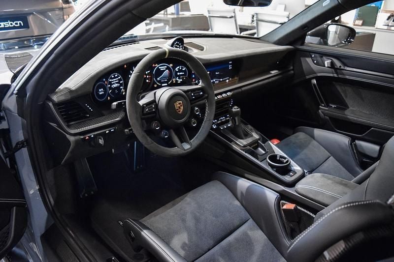 Nuevo Porsche 911 GT3 RS 525 CV (386 kW) 2025 Gris Coupe