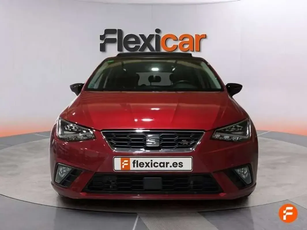 Usado Seat Ibiza FR 115 CV (84 kW) 2019 Rojo Utilitario