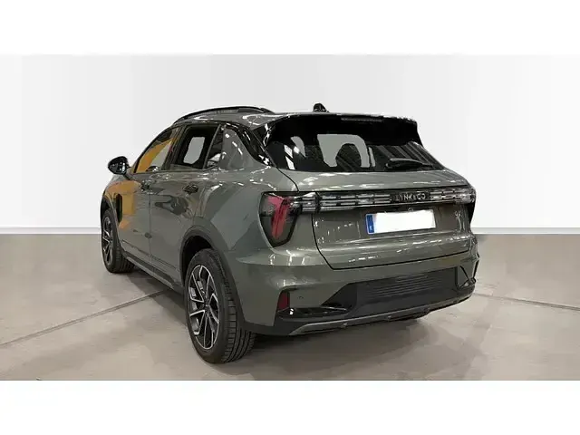 Usado Lynk & Co 01 276 CV (202 kW) 2026 Verde SUV