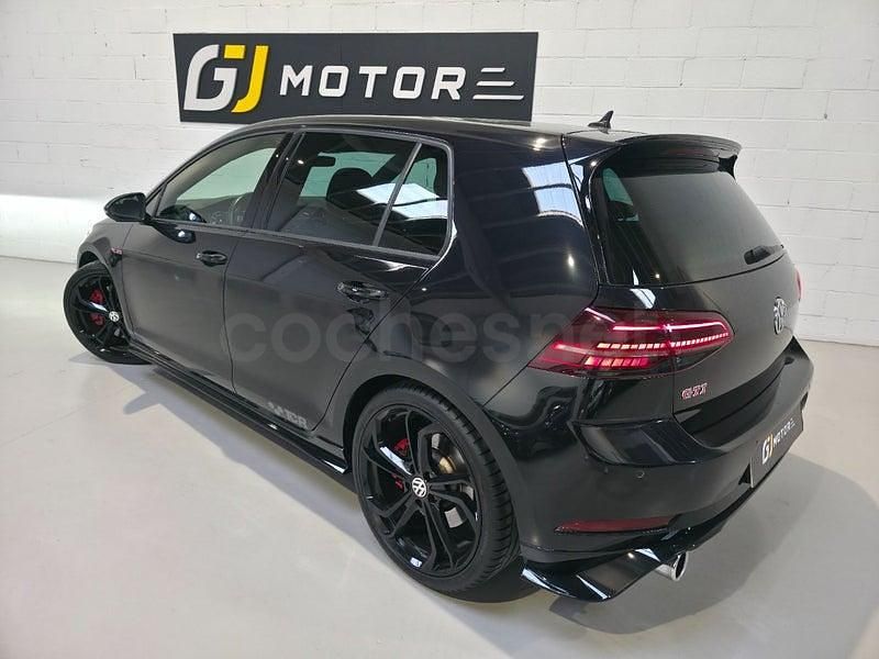 Usado VW Golf VII GTI 290 CV (213 kW) 2019 Negro Berlina