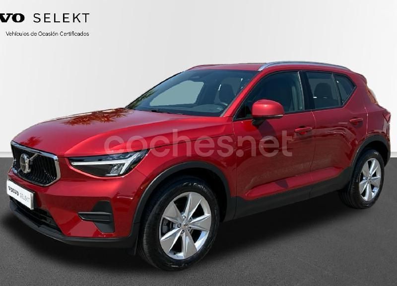 Rojo Usado 2024 Volvo XC40 Core SUV | 32.500 € (Super precio) - Imagen 1/4