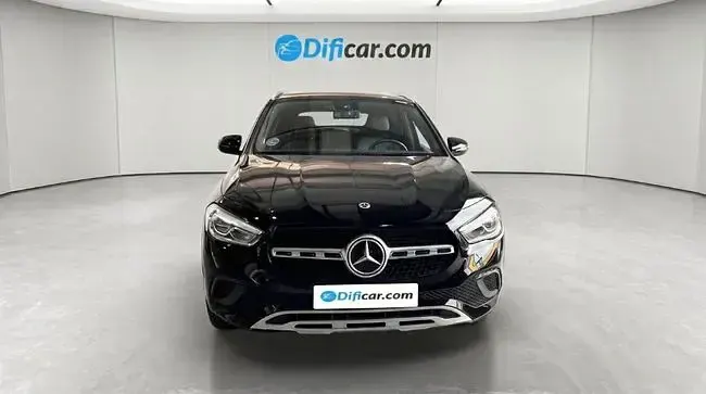 Usado Mercedes GLA200 150 CV (110 kW) 2023 Negro SUV