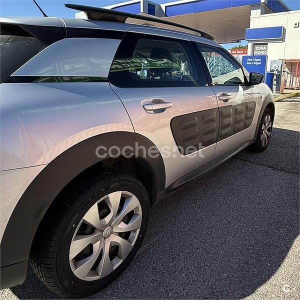 Usado Citroën C4 Feel 110 CV (80 kW) 2016 Gris / plata Berlina
