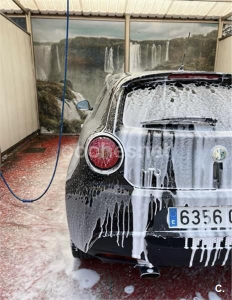 Negro Usado 2009 Alfa Romeo MiTo Utilitario | 5300 € (Un poco caro) - Imagen 1/4