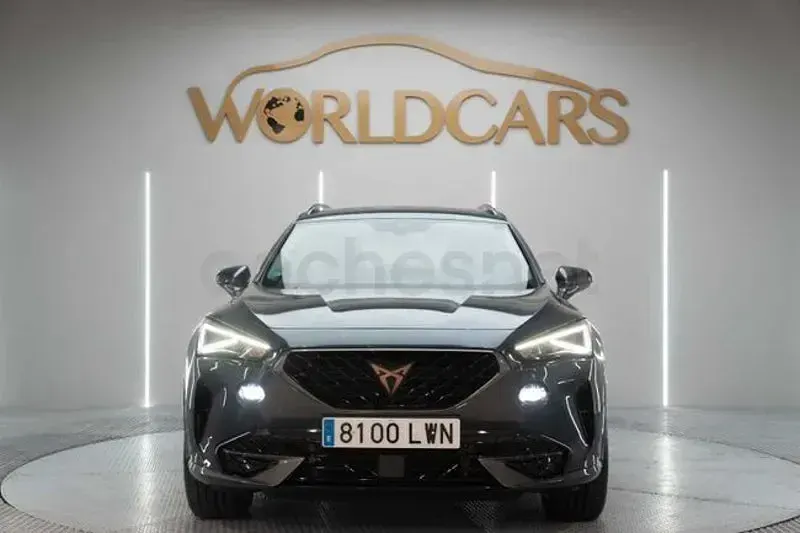 Usado Cupra Formentor 150 CV (110 kW) 2022 Gris / plata SUV