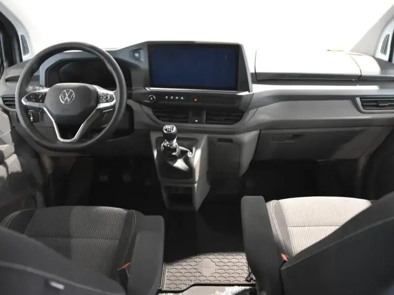 Nuevo VW Caravelle 110 CV (80 kW) 2025 Amarillo Monovolumen