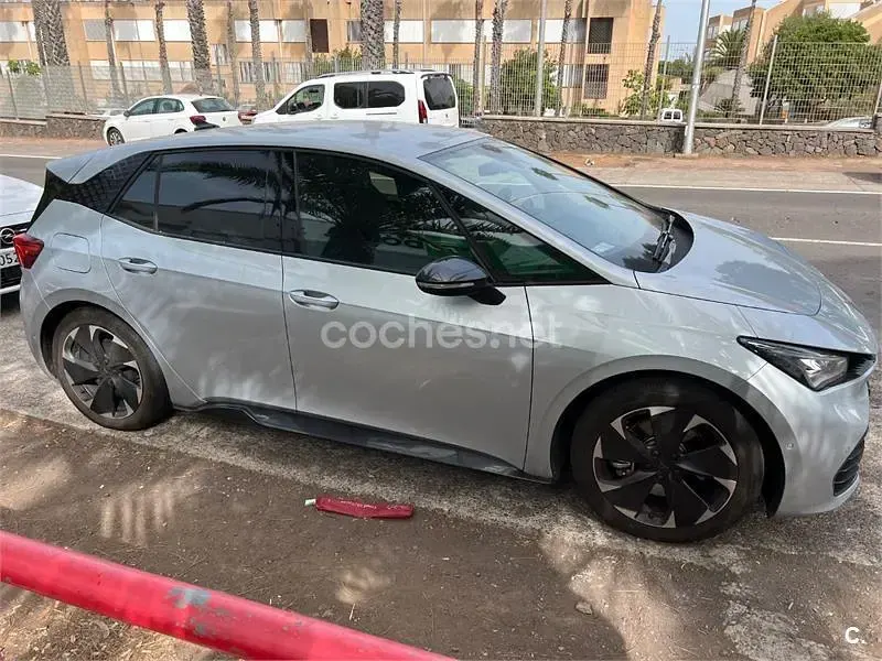 Usado Cupra Born e-Boost 169 kW (231 CV) 2024 Eléctrico Utilitario