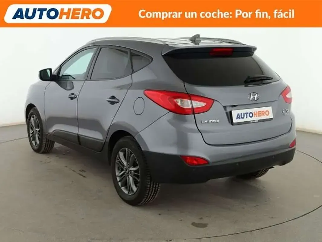 Usado Hyundai ix35 135 CV (99 kW) 2015 Gris SUV