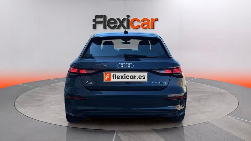 Usado Audi A3 Premium 110 CV (80 kW) 2023 Gris Berlina