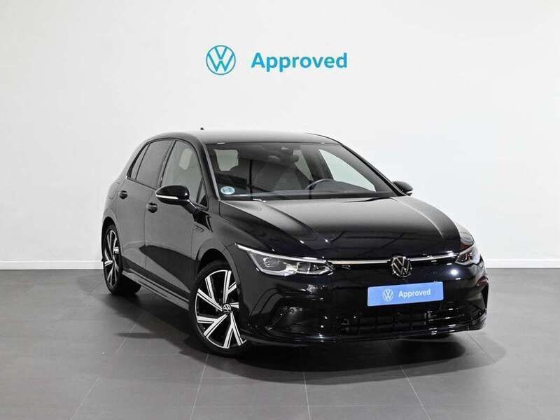 Negro Usado 2024 VW Golf VIII R-line Utilitario | 34.000 € (Un poco caro) - Imagen 1/4