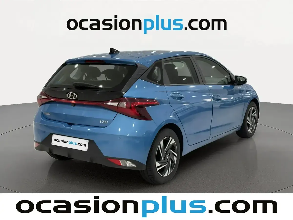 Usado Hyundai i20 84 CV (61 kW) 2023 Azul Utilitario
