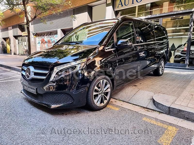 Negro Usado 2023 Mercedes V300 Avantgarde Monovolumen | 69.900 € (Precio justo) - Imagen 1/4