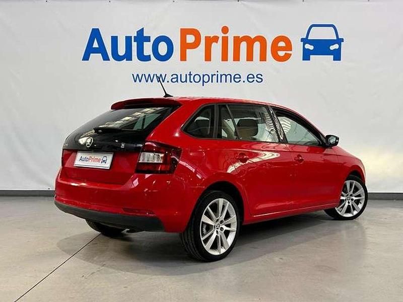 Usado Skoda Rapid Style 116 CV (85 kW) 2018 Granate Berlina