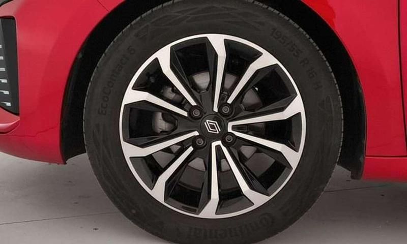 Usado Renault Clio V Techno 91 CV (66 kW) 2023 Rojo Utilitario