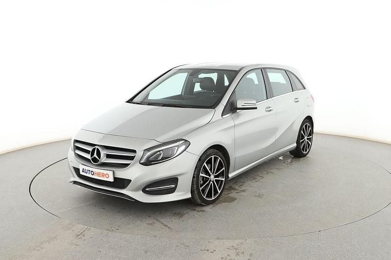 Usado Mercedes B200 Urban 135 CV (99 kW) 2015 Monovolumen