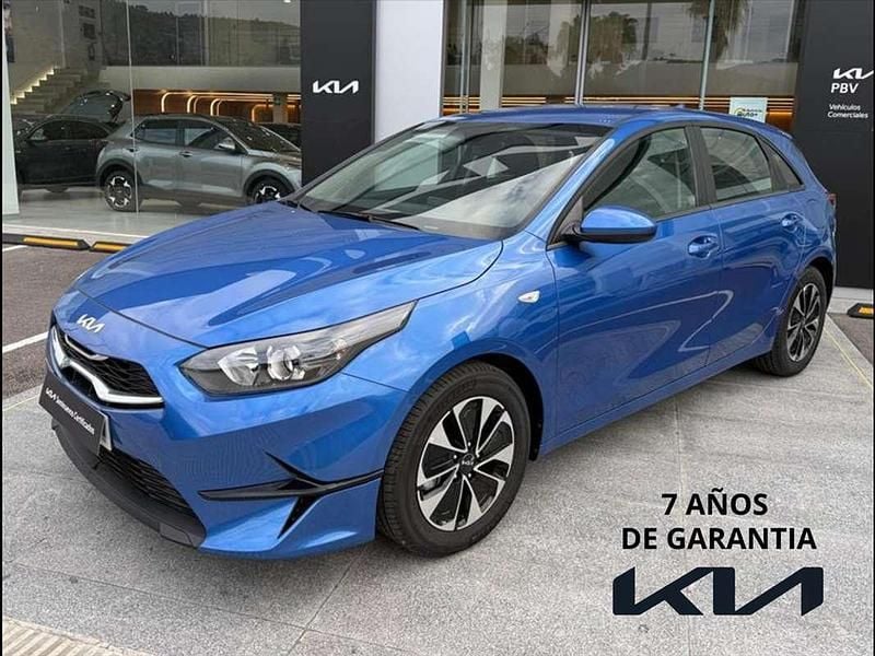 Azul Nuevo 2025 Kia Ceed Utilitario | 17.850 € (Super precio) - Imagen 1/4