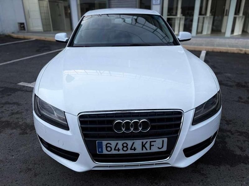 Käytetty Audi A5 S-Line 170 HP (125 kW) 2010 Valkoinen Coupe - kaksiovinen
