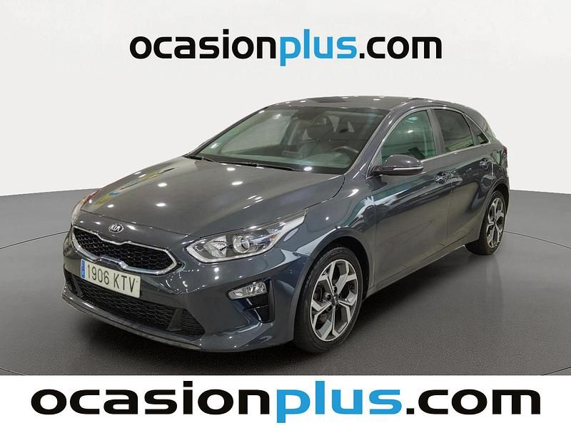 Gris Usado 2019 Kia Ceed Utilitario | 14.991 € (Un poco caro) - Imagen 1/4