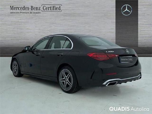 Usado Mercedes C300e 313 CV (230 kW) 2024 Negro obsidiana