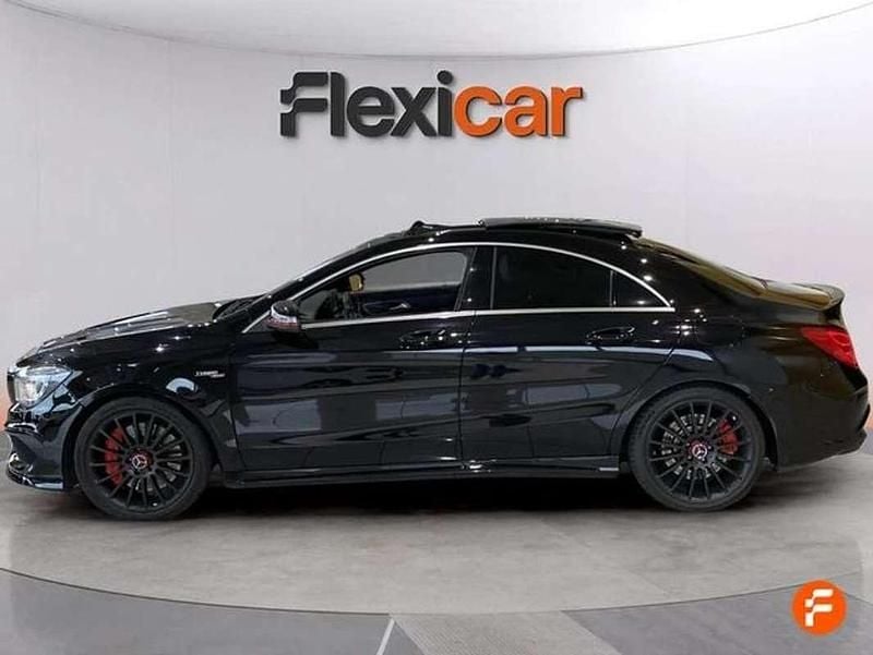 Käytetty Mercedes CLA45 AMG AMG 360 HP (264 kW) 2015 Musta Sedan